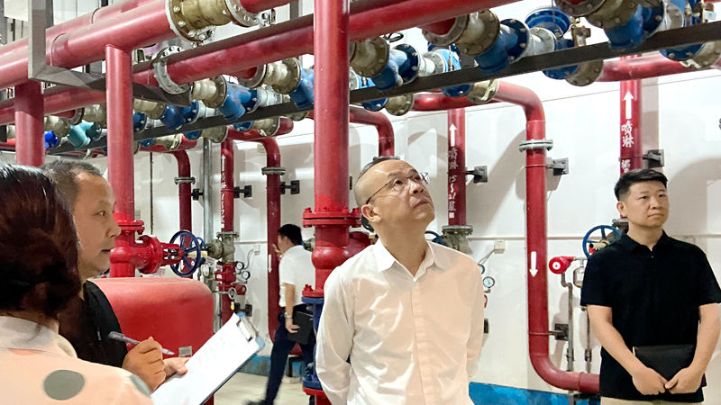 筑牢“五一”安全防線(xiàn) 李文華率隊(duì)開(kāi)展節(jié)前安全檢查